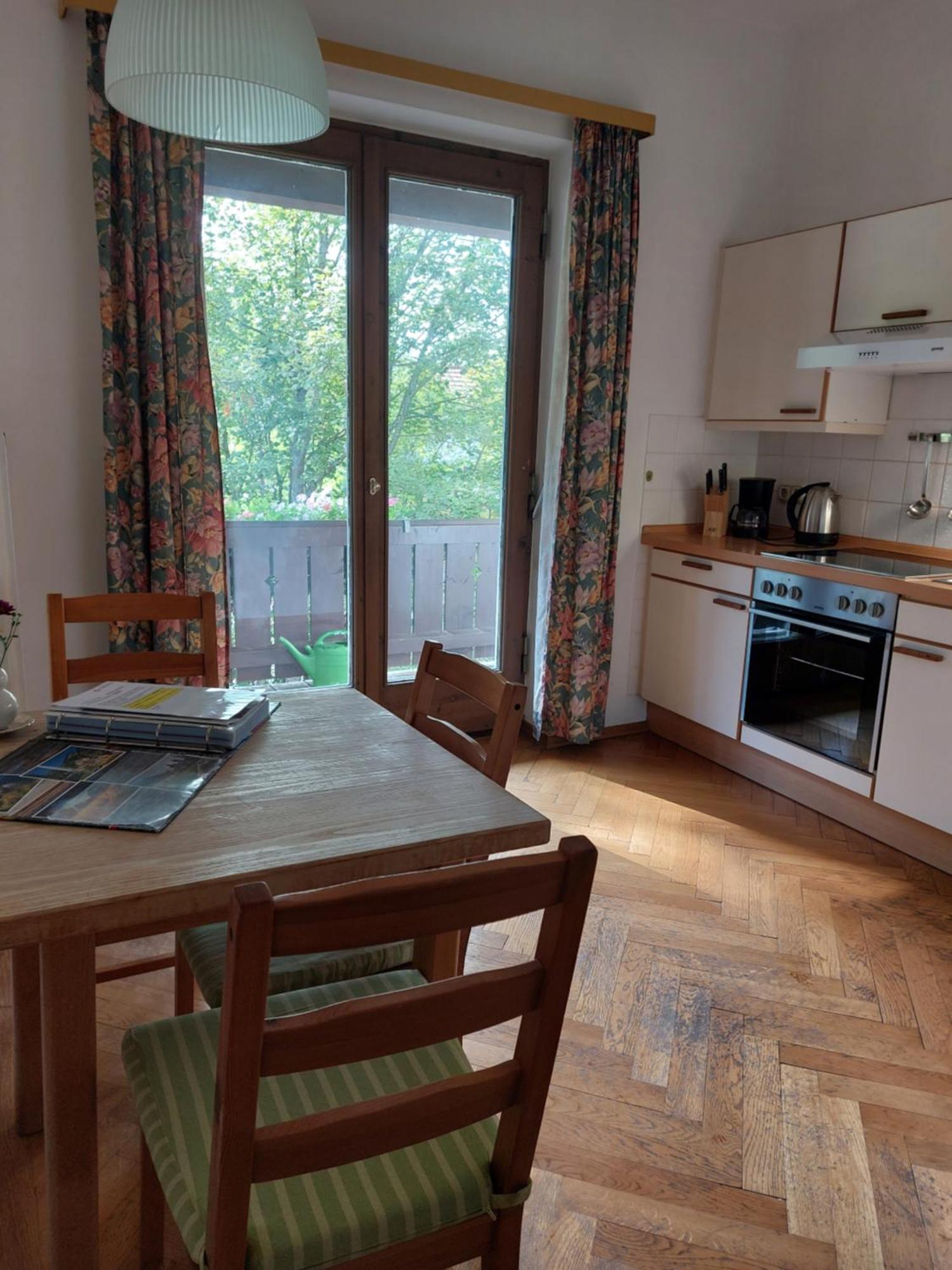 Landhaus Schoenblick Bad Kohlgrub Esterno foto